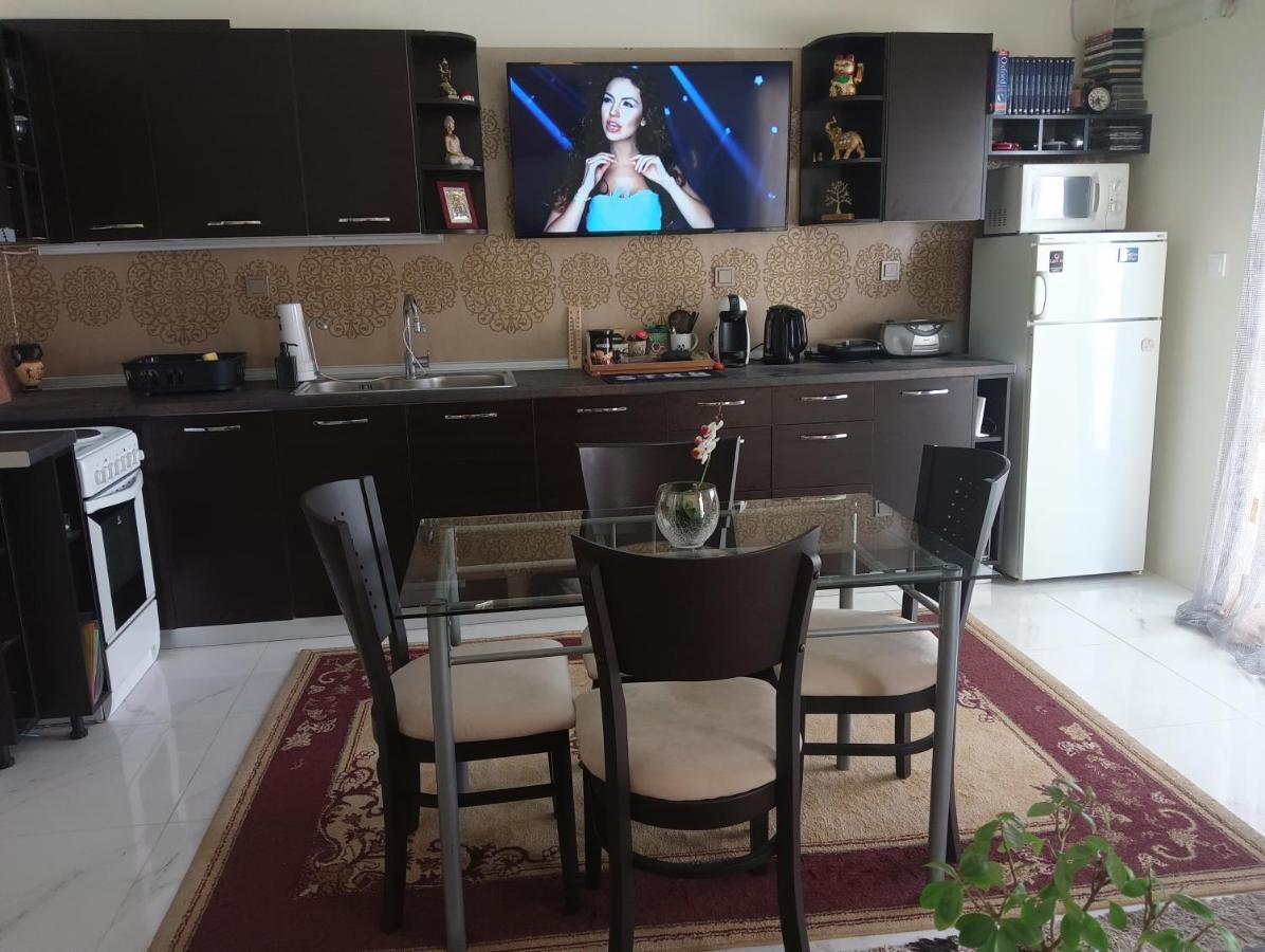 Geohouse Apartment Volos Bagian luar foto